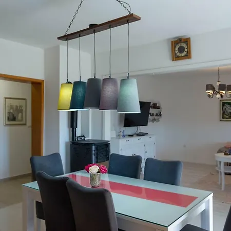 Apartamento Mala Kate Kaštela